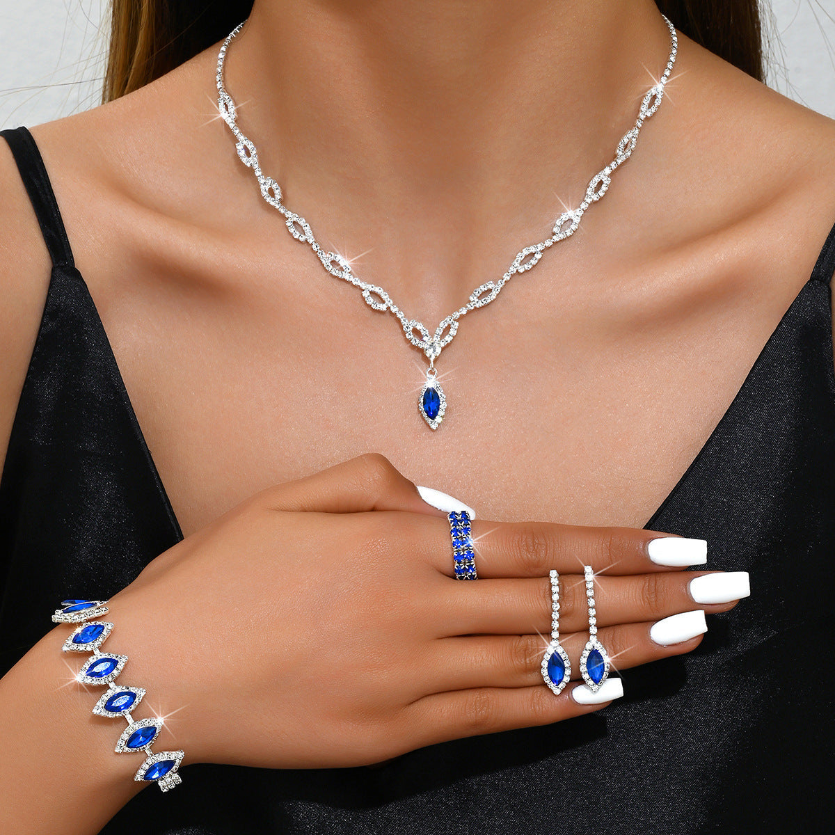 Blue Diamond Necklace & Earrings Set for Pakistani Women