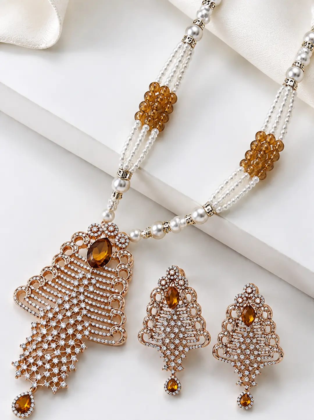 Elegant Pearl &amp; Crystal Pendant Necklace Set with Matching Earrings