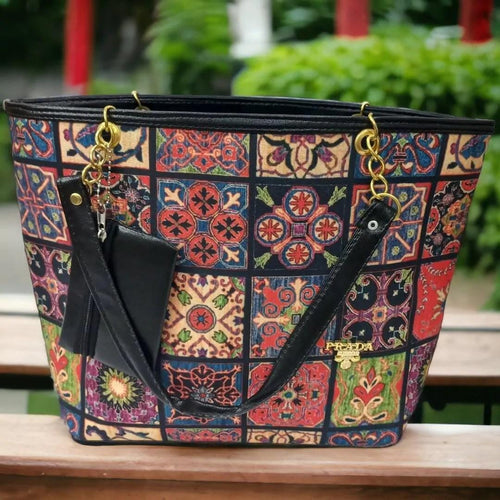 Multicolor Printed Casual Hand Bag Canvas 1 Pc